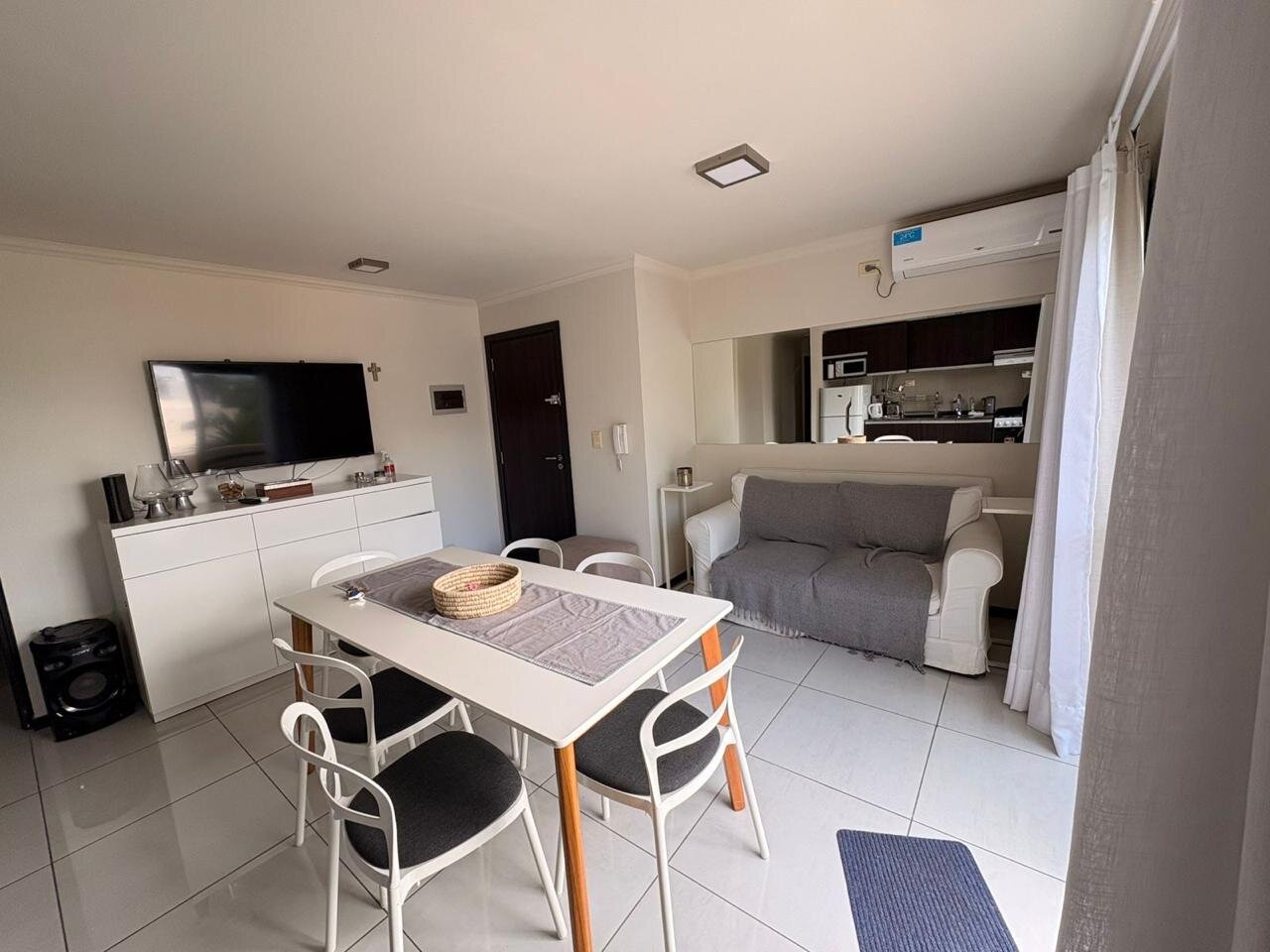 EN VENTA | Depto 2 Dorm AMOBLADO – COCHERA y Amenities – Villa Carlos Paz