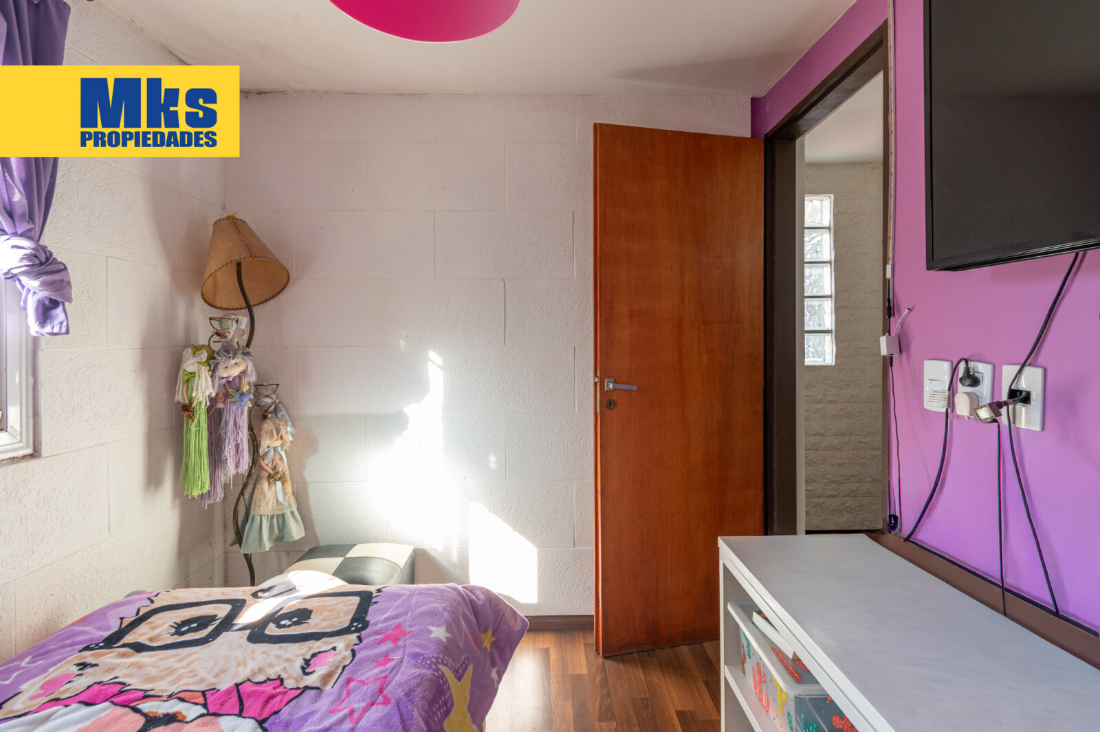 Venta. Ph 8 ambientes. 2 plantas. Quincho, patio y terraza. - 16