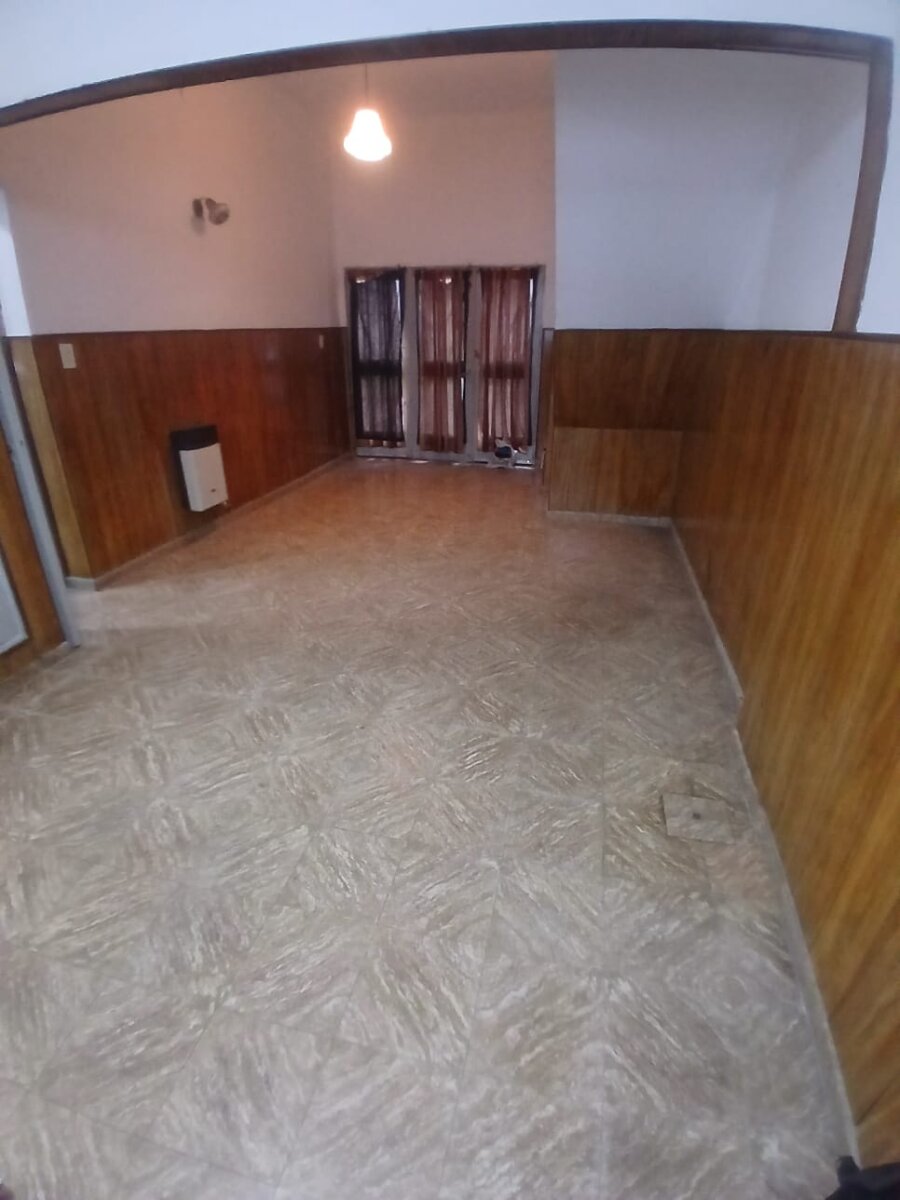 CASA DE 2 DORMITORIOS ALQUILER ARROYITO - 2