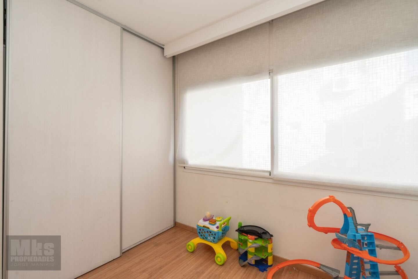 Depto 3 ambientes en venta con Pileta, SUM, seguridad 24hs. M de Oca y M Garcia - 17