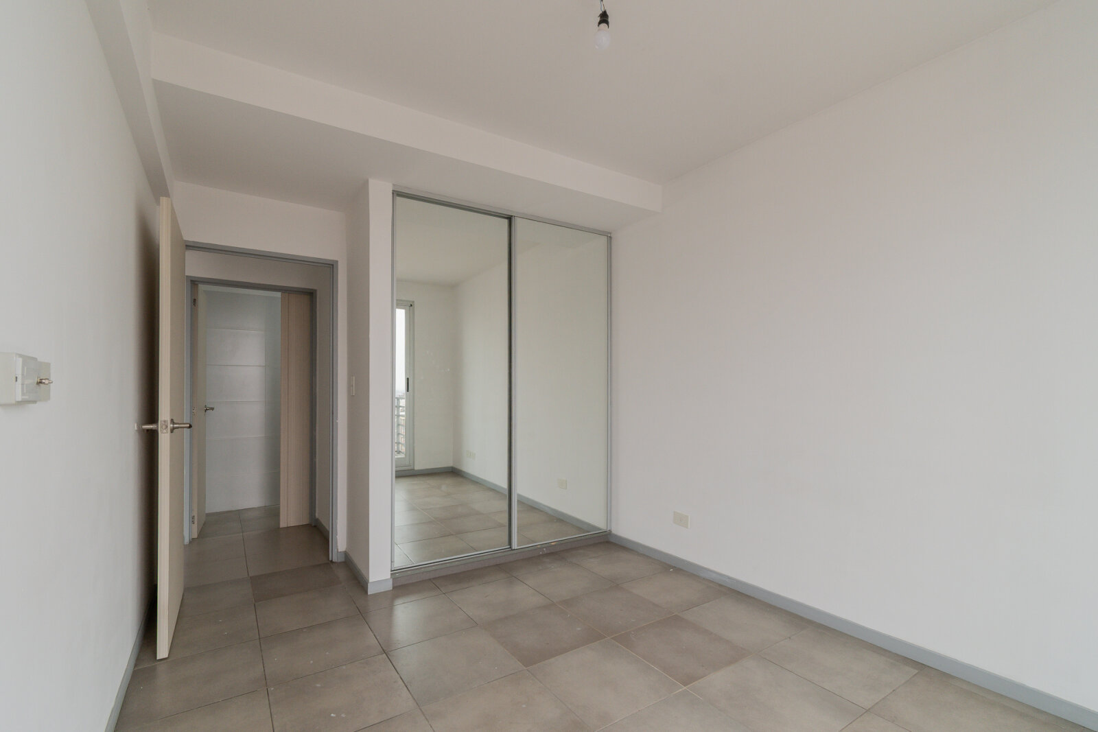 Venta. Depto 2 ambientes estrenar. Apto credito. Flores - 12