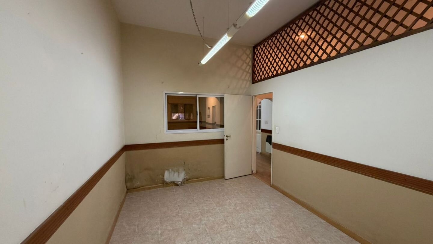 ¡DescubrÃ­ un amplio 2 ambientes con patio y entrada independiente! - 4