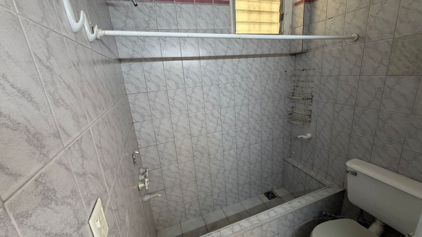 ¡DescubrÃ­ un amplio 2 ambientes con patio y entrada independiente! - 11