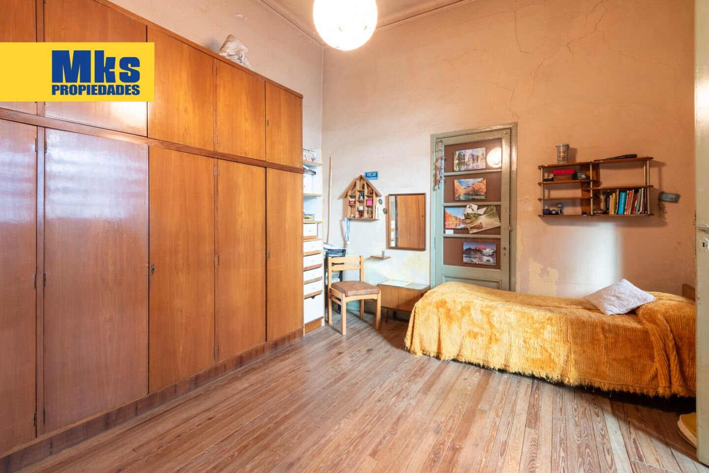 Venta en Block. 3 PH +local. Ideal para desarrollo sobre Avenida. - 29