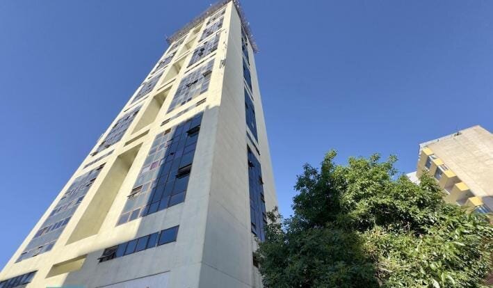 VENTA DEPTO REFACCIONADO 2 DORM CON COCHERA (opcional) EN EL CENTRO - Imagen 6
