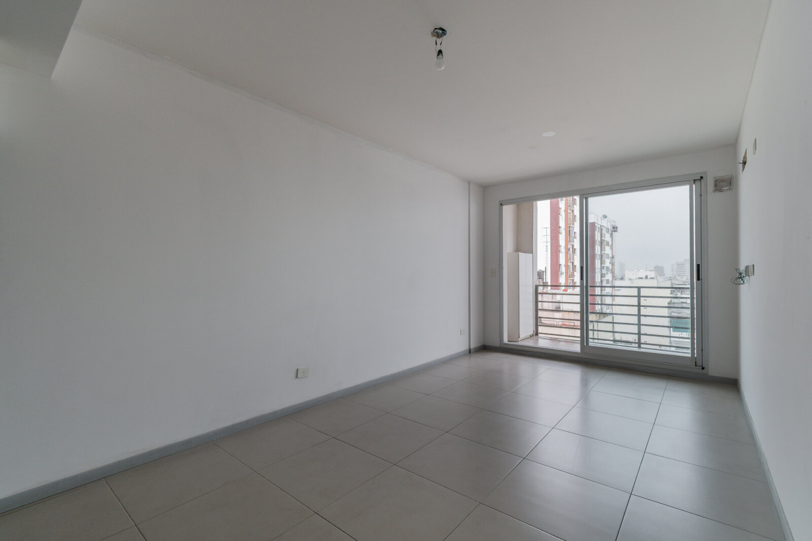 Venta. Departamento 3 ambientes. A estrenar. Apto credito. Flores - 9