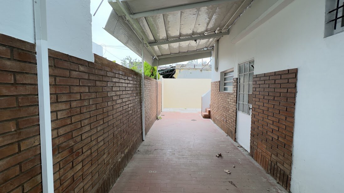 Arroyito: una casa para vivir hoy...y seguir proyectando - 25