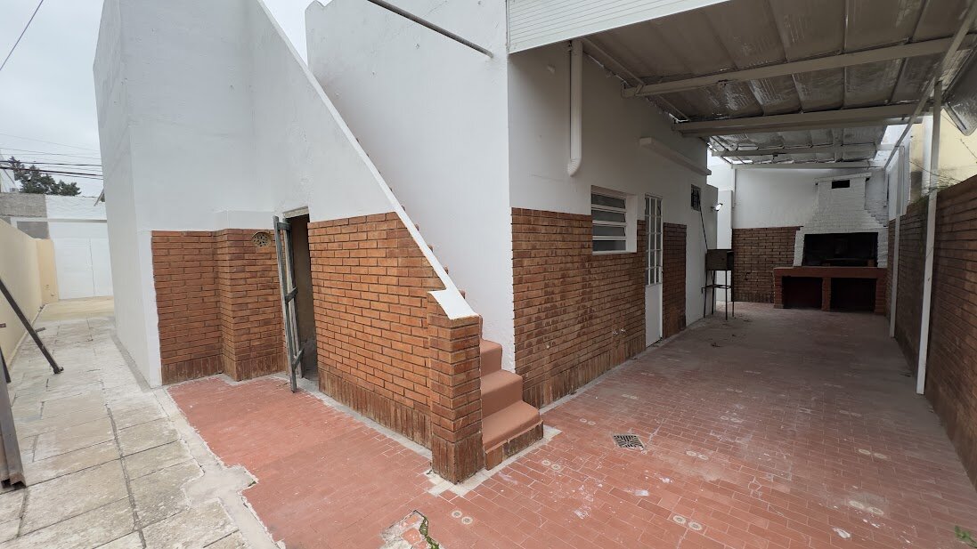 Arroyito: una casa para vivir hoy...y seguir proyectando - 28