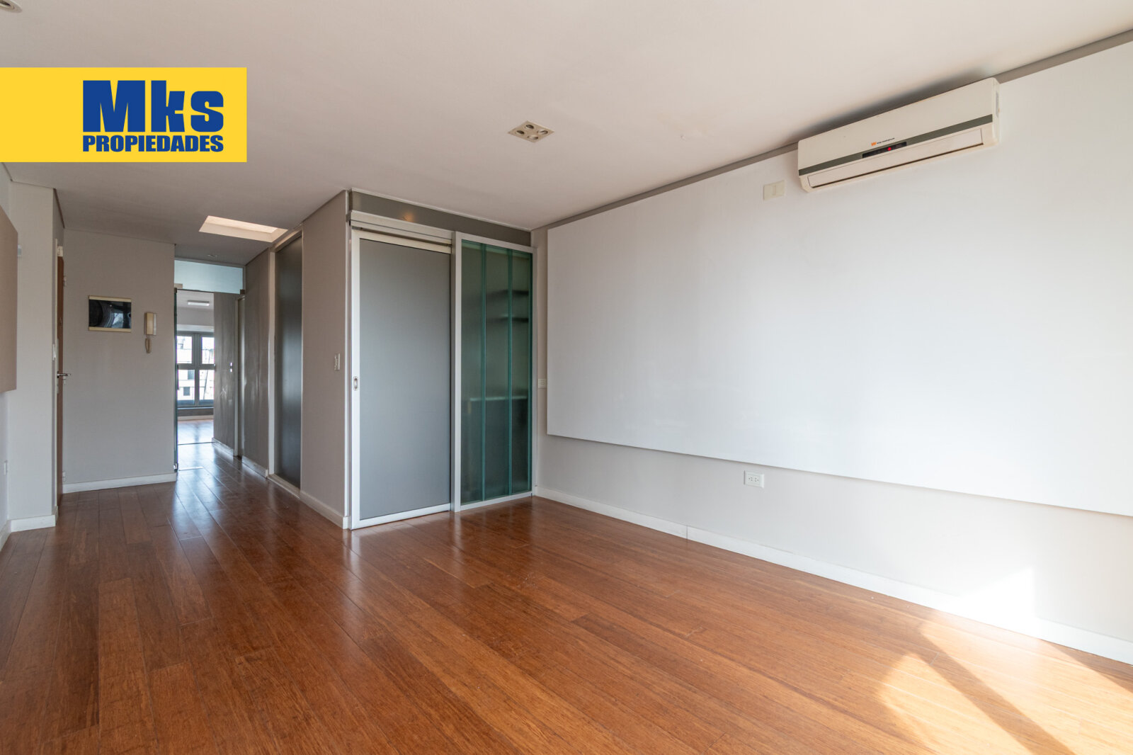 Venta. Departamento. 2 ambientes. - 12