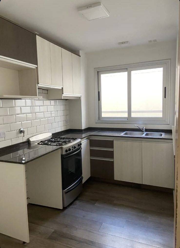 Oportunidad! se vende departamento de 3 ambientes con balcón - San Cristobal - 3