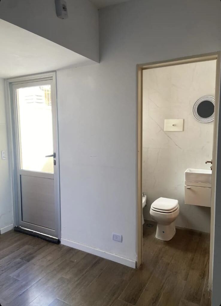Oportunidad! se vende departamento de 3 ambientes con balcón - San Cristobal - 8