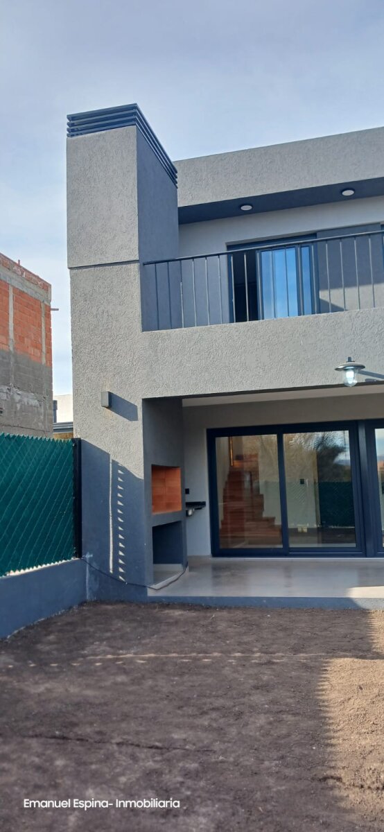Housing cerrado en Carlos Paz Duplex de 2 y 3 dorm. - Imagen 7