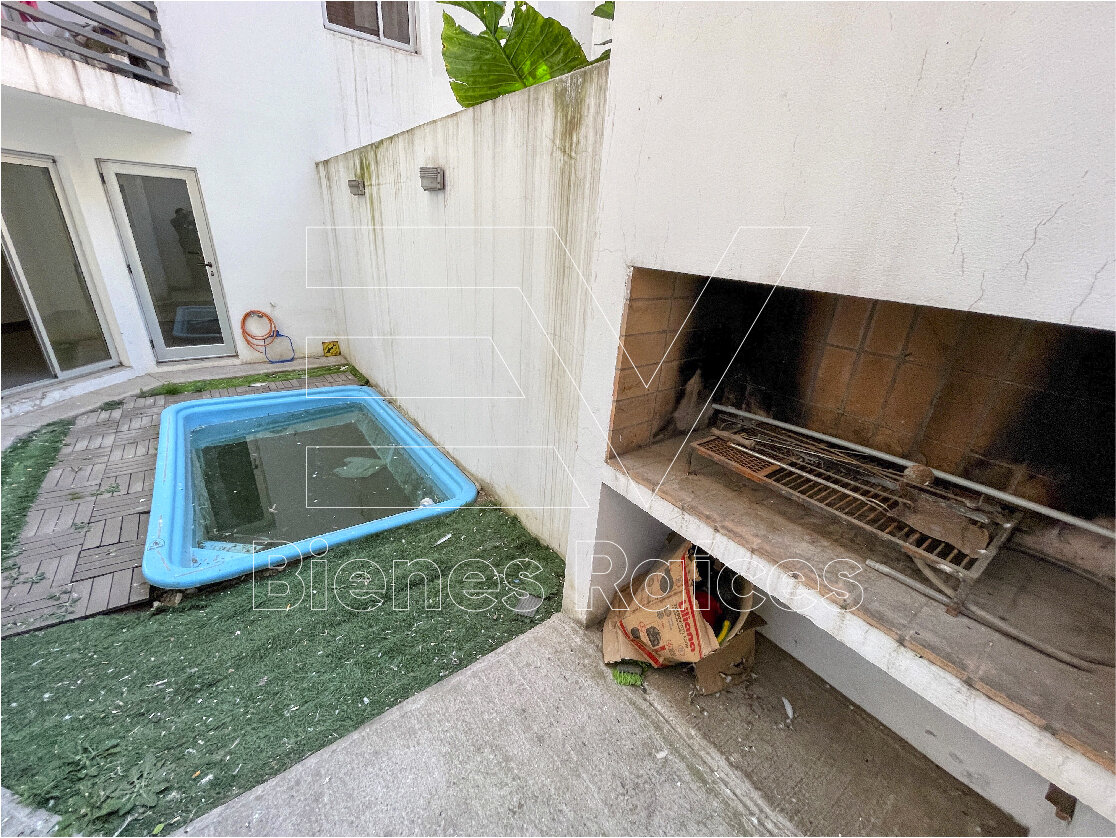 ALQUILER. NUEVA CORDOBA. DEPTO 1 DORM CON PATIO, PISCINA Y ASADOR PROPIO - Imagen 12