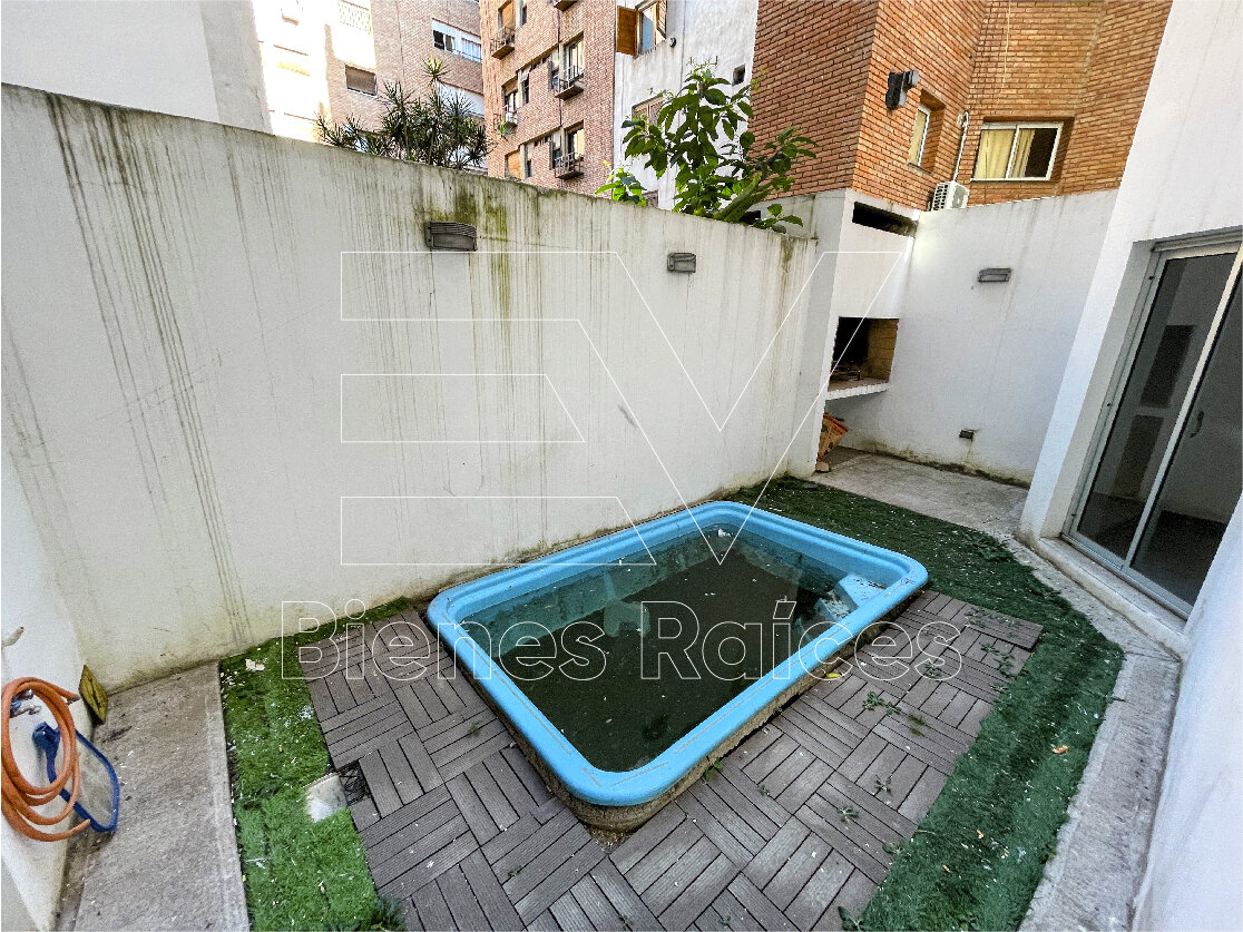ALQUILER. NUEVA CORDOBA. DEPTO 1 DORM CON PATIO, PISCINA Y ASADOR PROPIO - Imagen 10