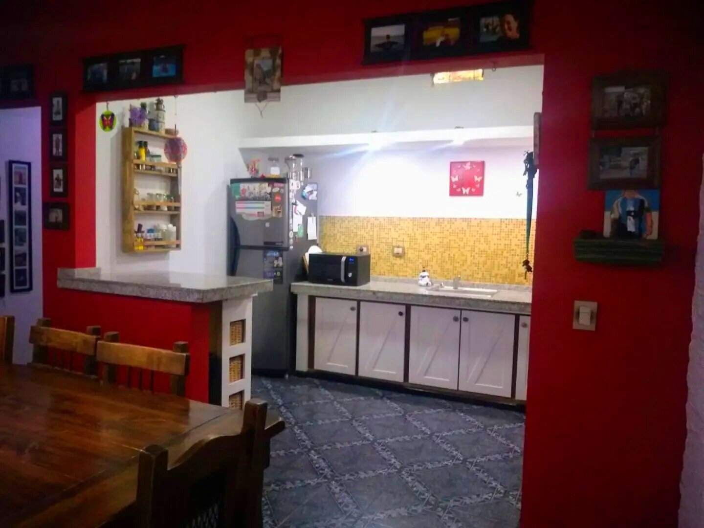 VENTA CASA 5 AMBIENTES CON PILETA EN PARQUE LELOIR - 7