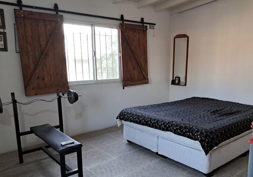 VENTA CASA 5 AMBIENTES CON PILETA EN PARQUE LELOIR - 14
