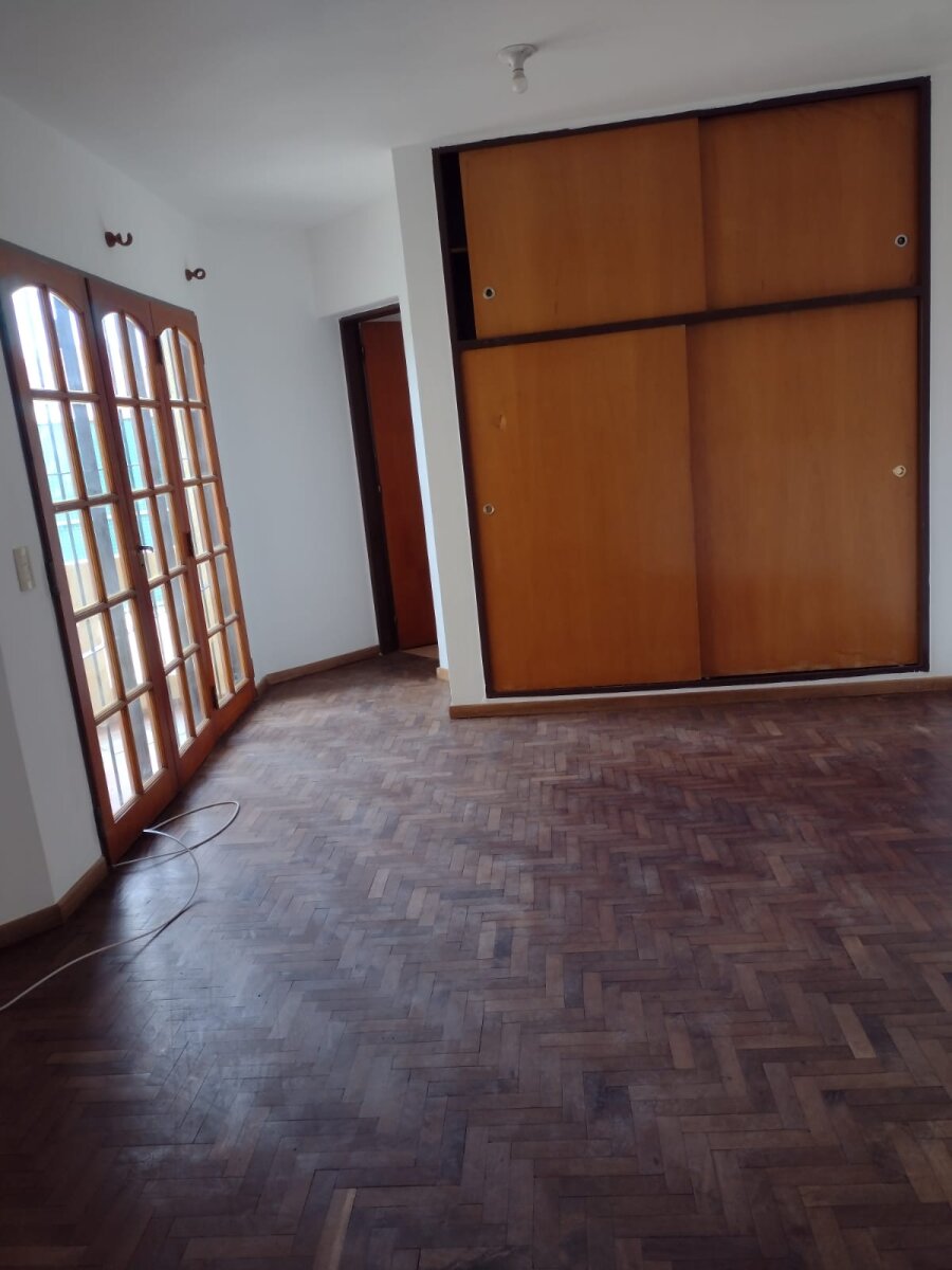 Alquiler Dúplex 3 Dormitorios Bº Urca - Imagen 3