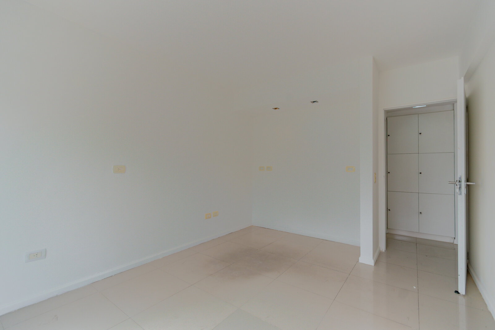 Venta. Departamento. Dos Ambientes. Terraza Propia. Piso Alto. Recoleta - 19