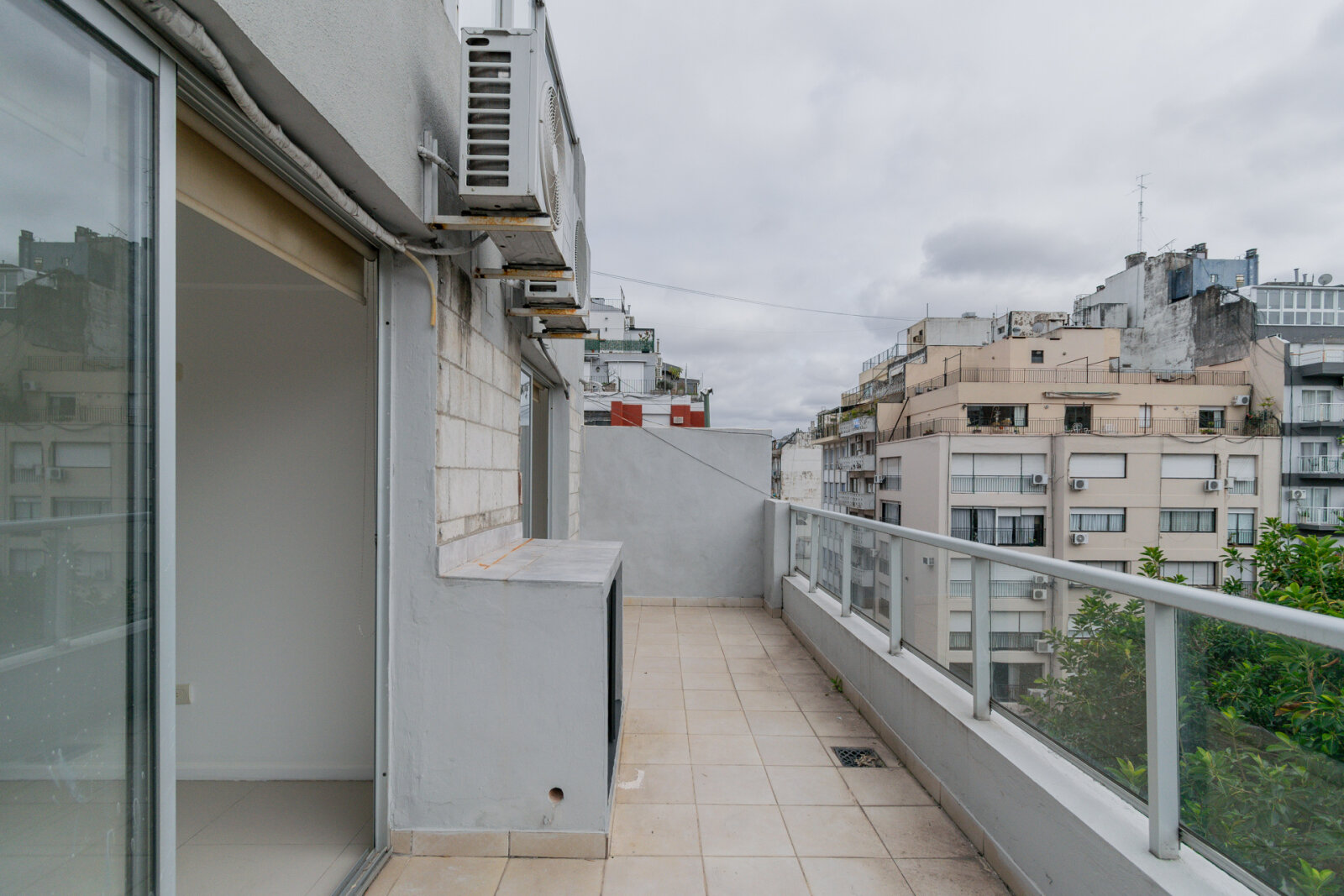 Venta. Departamento. Dos Ambientes. Terraza Propia. Piso Alto. Recoleta - 12