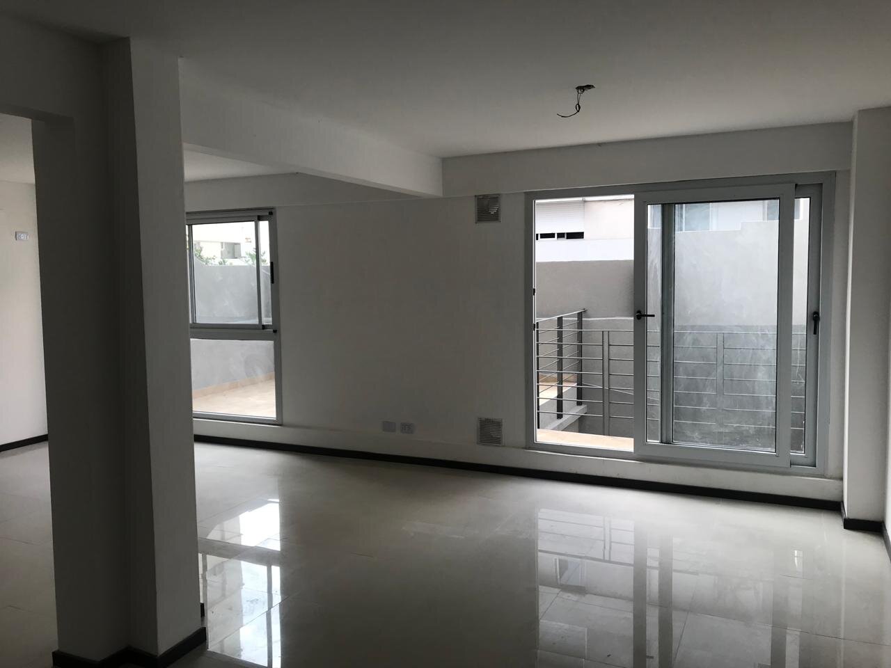 Departamento 1 Dorm., impecable, Mendoza 366, terraza exclusiva - 2