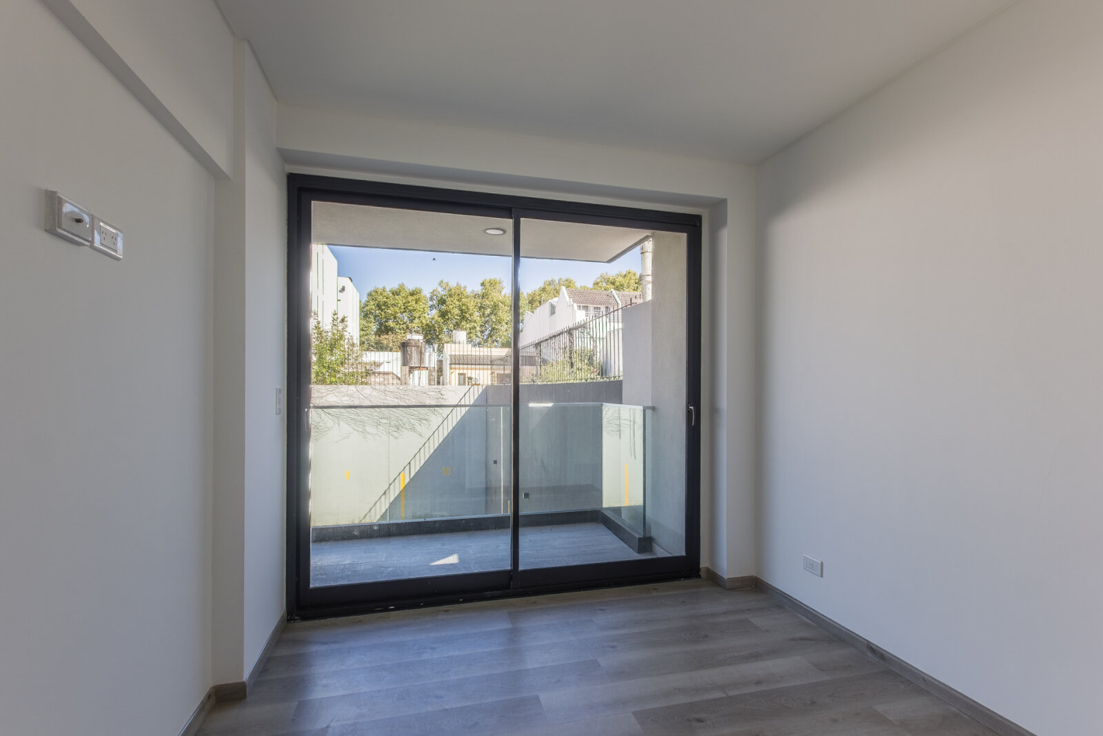 Venta Semipiso 4 Ambientes a Estrenar Contrafrente C/cochera C/ Balcón & Patio. Villa Luro - 4