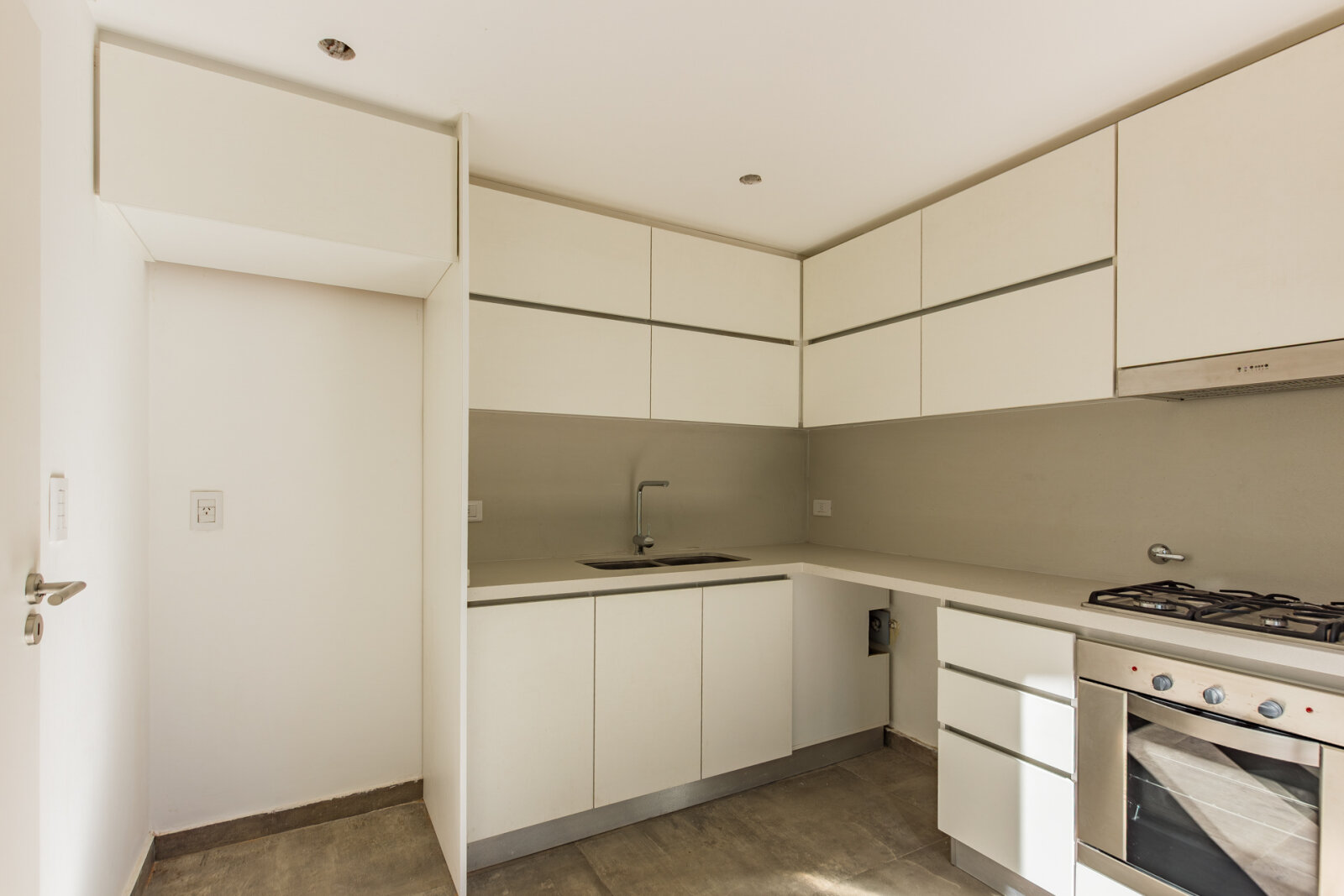 Venta Semipiso 4 Ambientes a Estrenar Contrafrente C/cochera C/ Balcón & Patio. Villa Luro - 6
