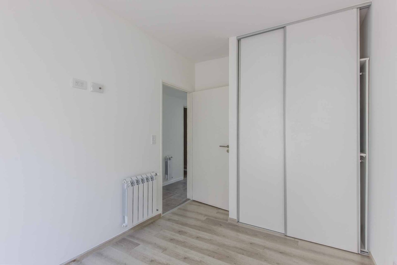 Venta Semipiso 4 Ambientes a Estrenar Contrafrente C/cochera C/ Balcón & Patio. Villa Luro - 34
