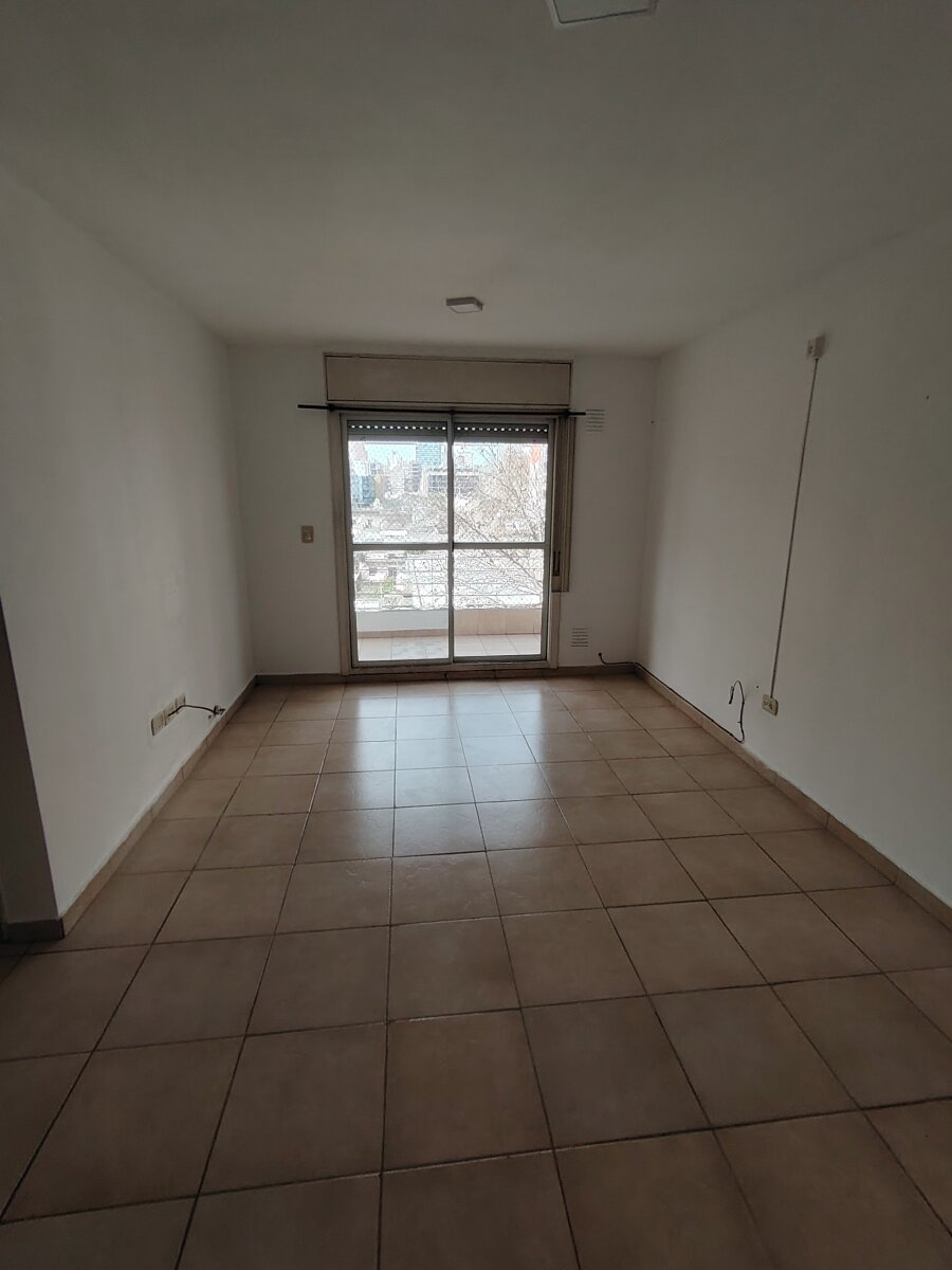 Callao 836 05 01 - 9