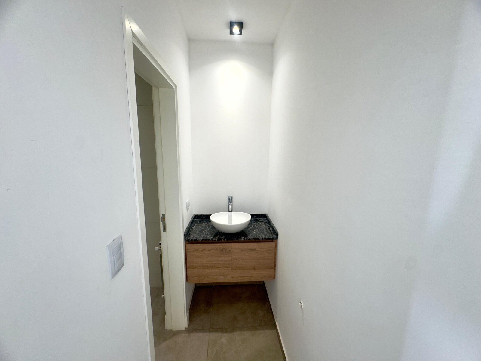 Dúplex a estrenar 2 dorm planta baja patio cochera Solares de Manantiales - Imagen 17
