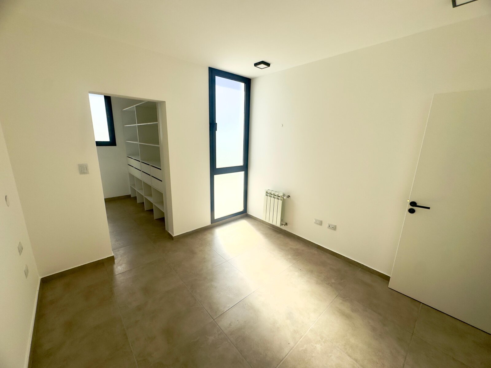 Dúplex a estrenar 2 dorm planta baja patio cochera Solares de Manantiales - Imagen 12