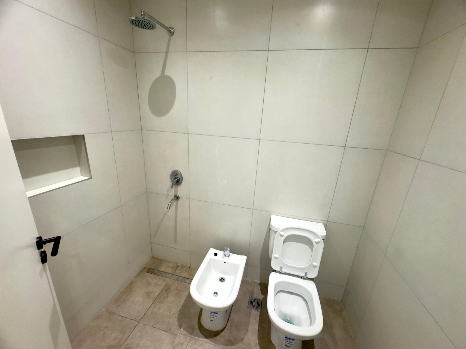 Dúplex a estrenar 2 dorm planta baja patio cochera Solares de Manantiales - Imagen 18