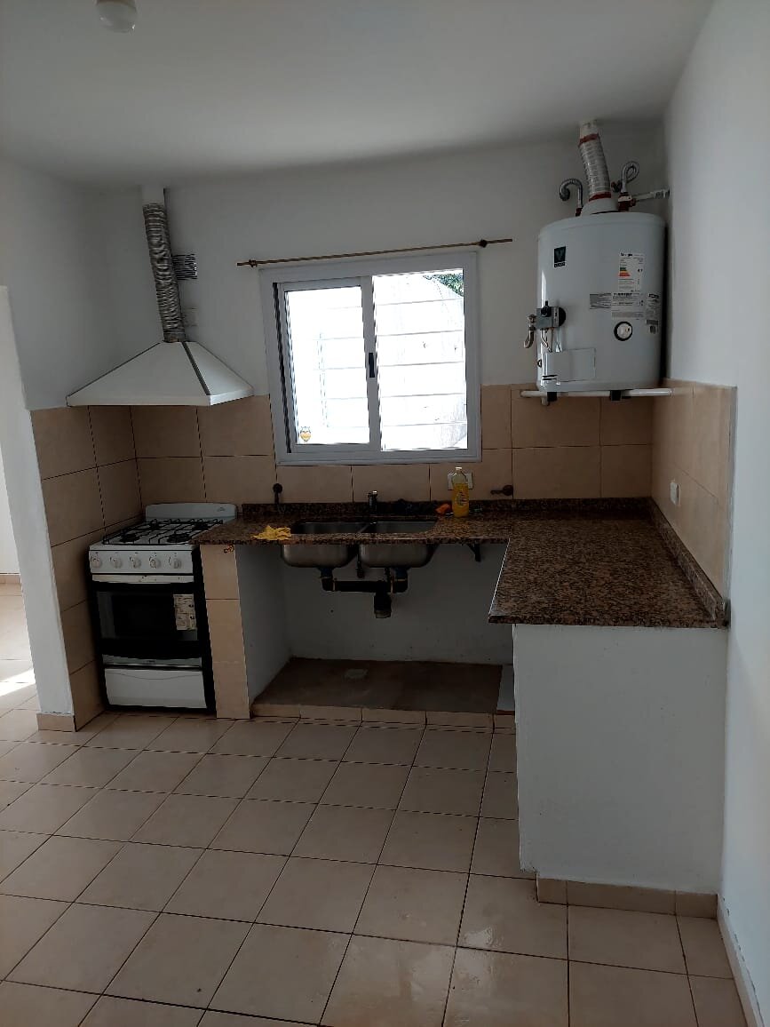 VENTA CASA 3 DORMITORIOS APTO CREDITO - Imagen 5