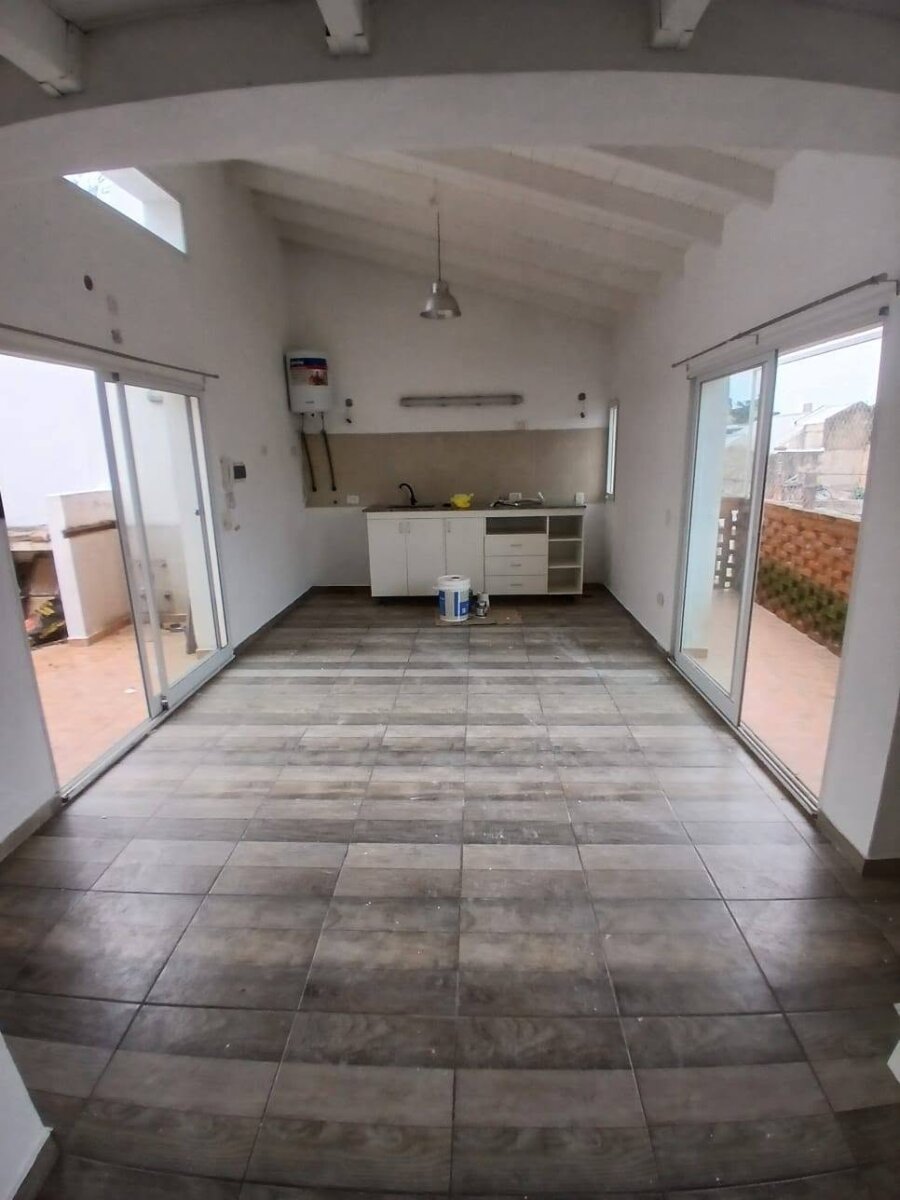CASA PLANTA DE 1 DORMITORIO - 1
