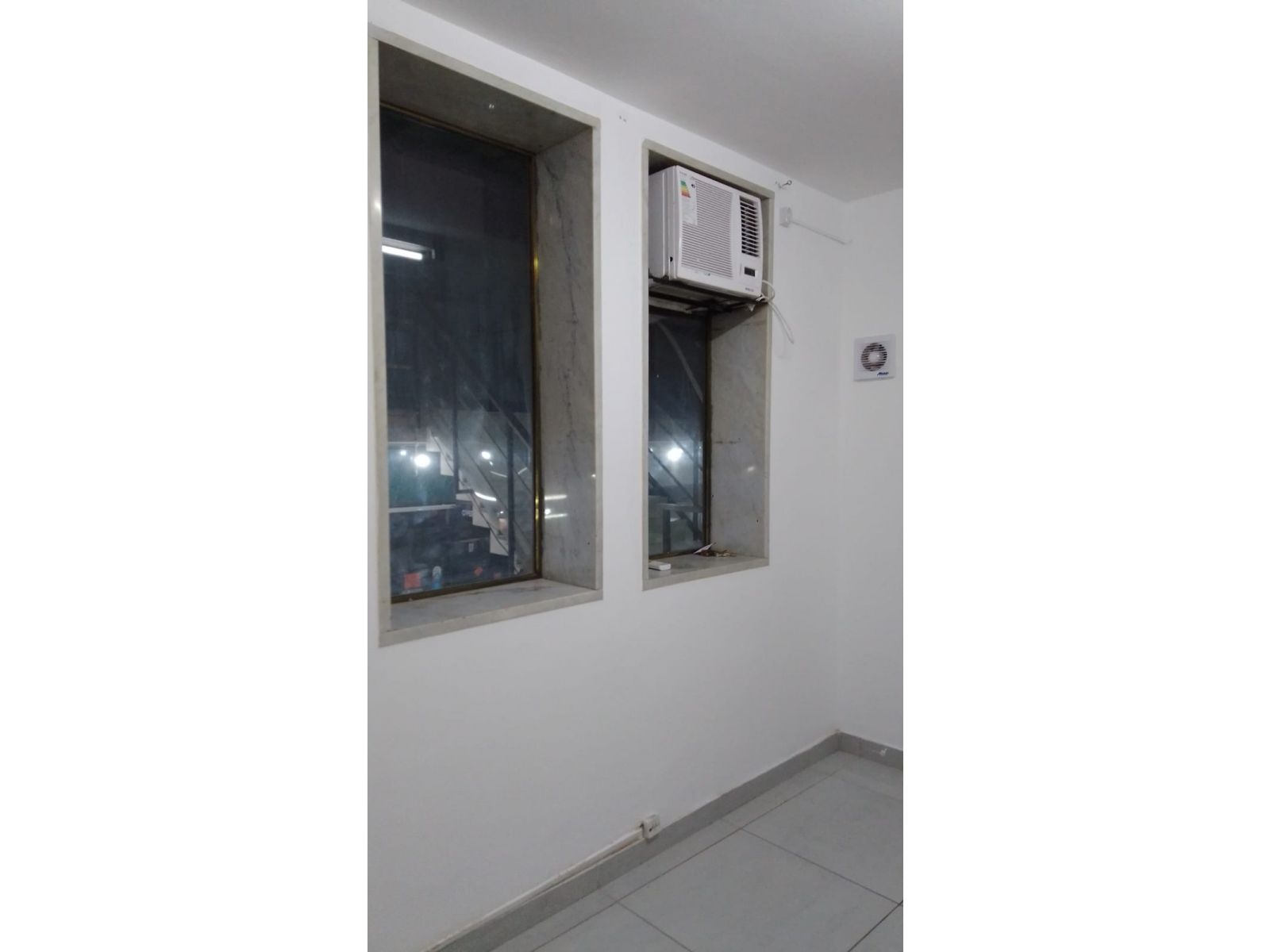 Oficina Céntrica en Galería. - 11