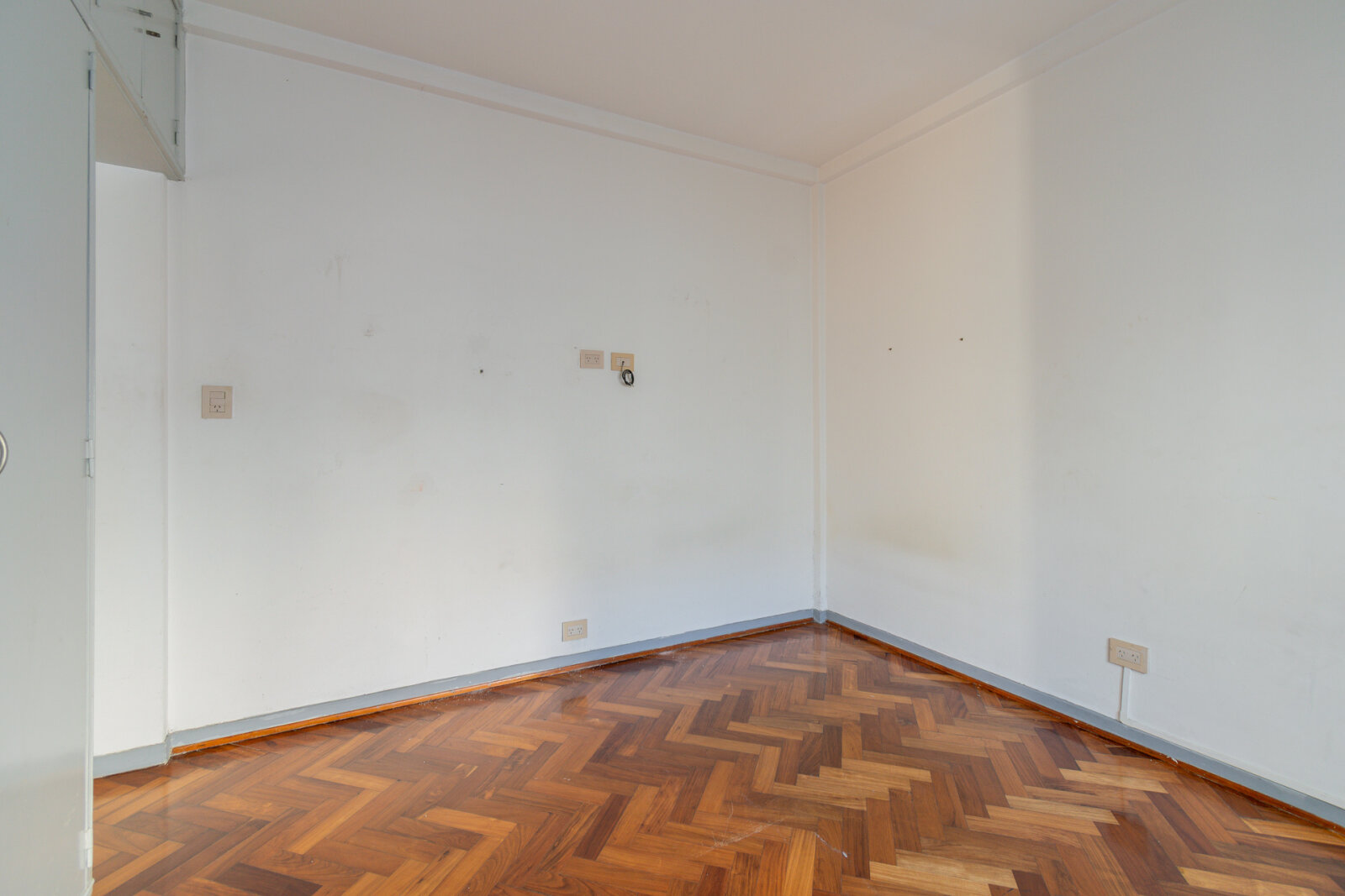 Piso alto - Depto - Reciclado - Balcón - San Telmo — foto 9