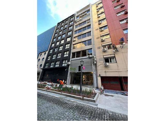 Excelente Oficina en Venta en Microcentro - 2