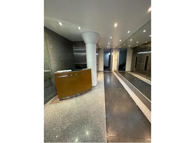 Excelente Oficina en Venta en Microcentro - 4