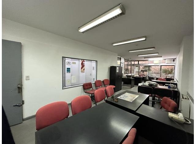 Excelente Oficina en Venta en Microcentro - 9