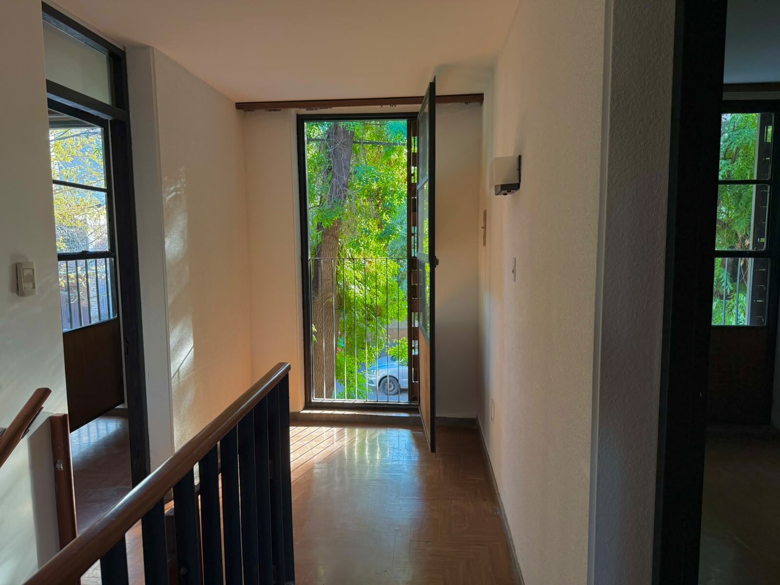 ALQUILAMOS HERMOSA CASA TIPO CHALET AMERICANO EN BARRIO BOMBAL GODOY CRUZ - 19