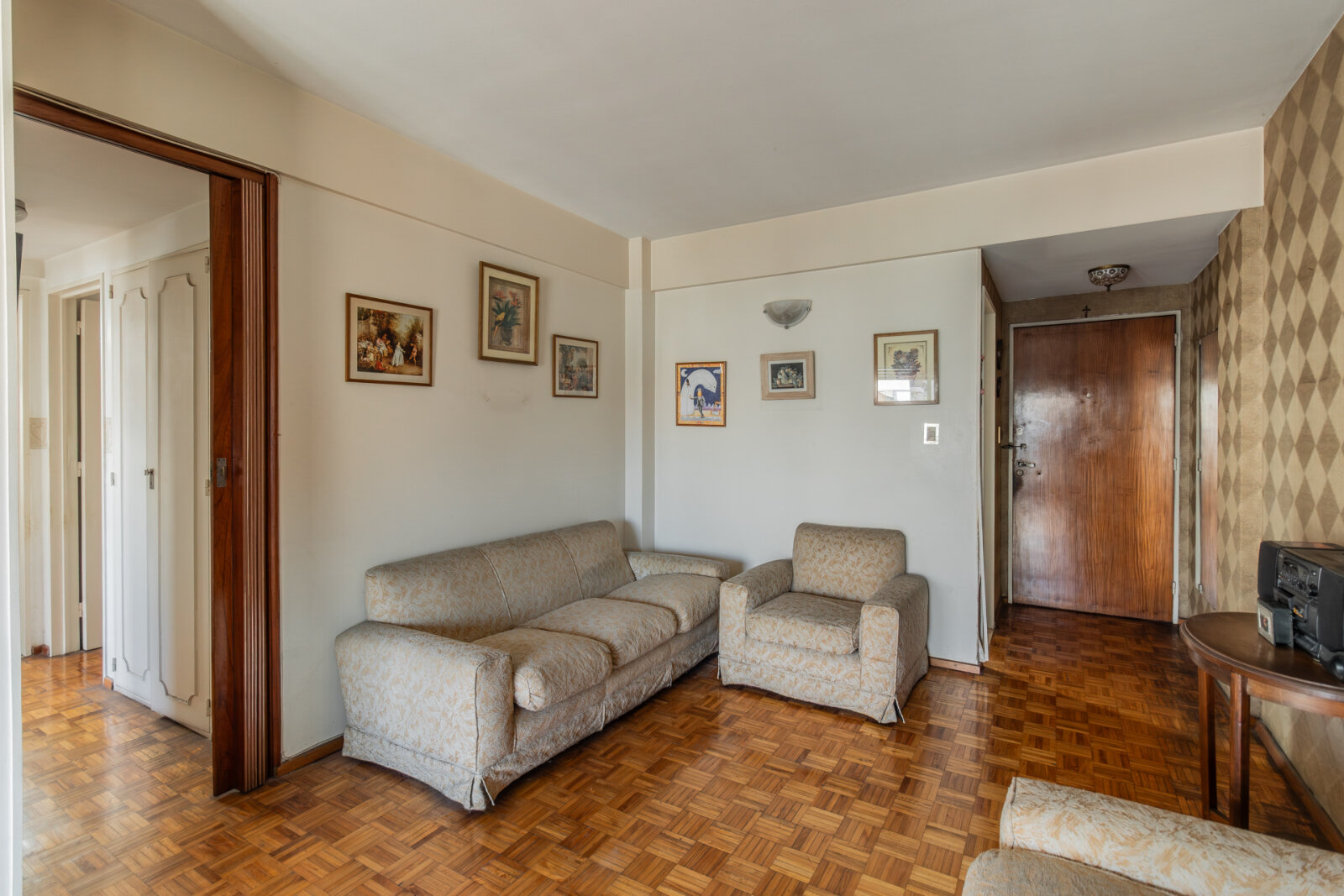 Departamento 3 ambientes con balcón corrido en Flores - 24