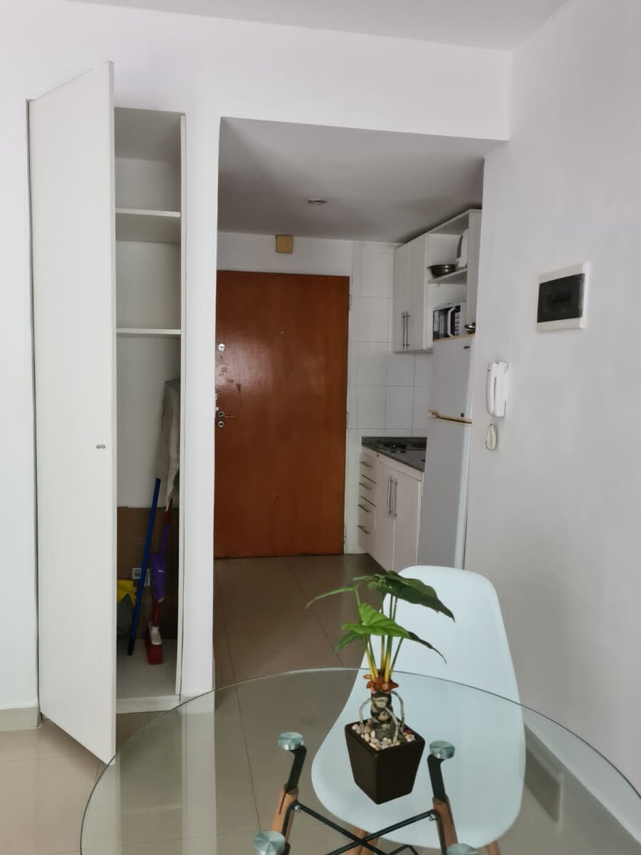 ALQUILER MONOAMBIENTE - 4