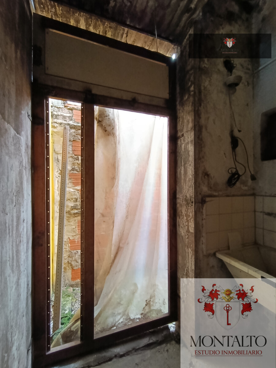 OPORTUNIDAD CASA PH 2 AMBIENTES CON PATIO A RECICLAR - 16