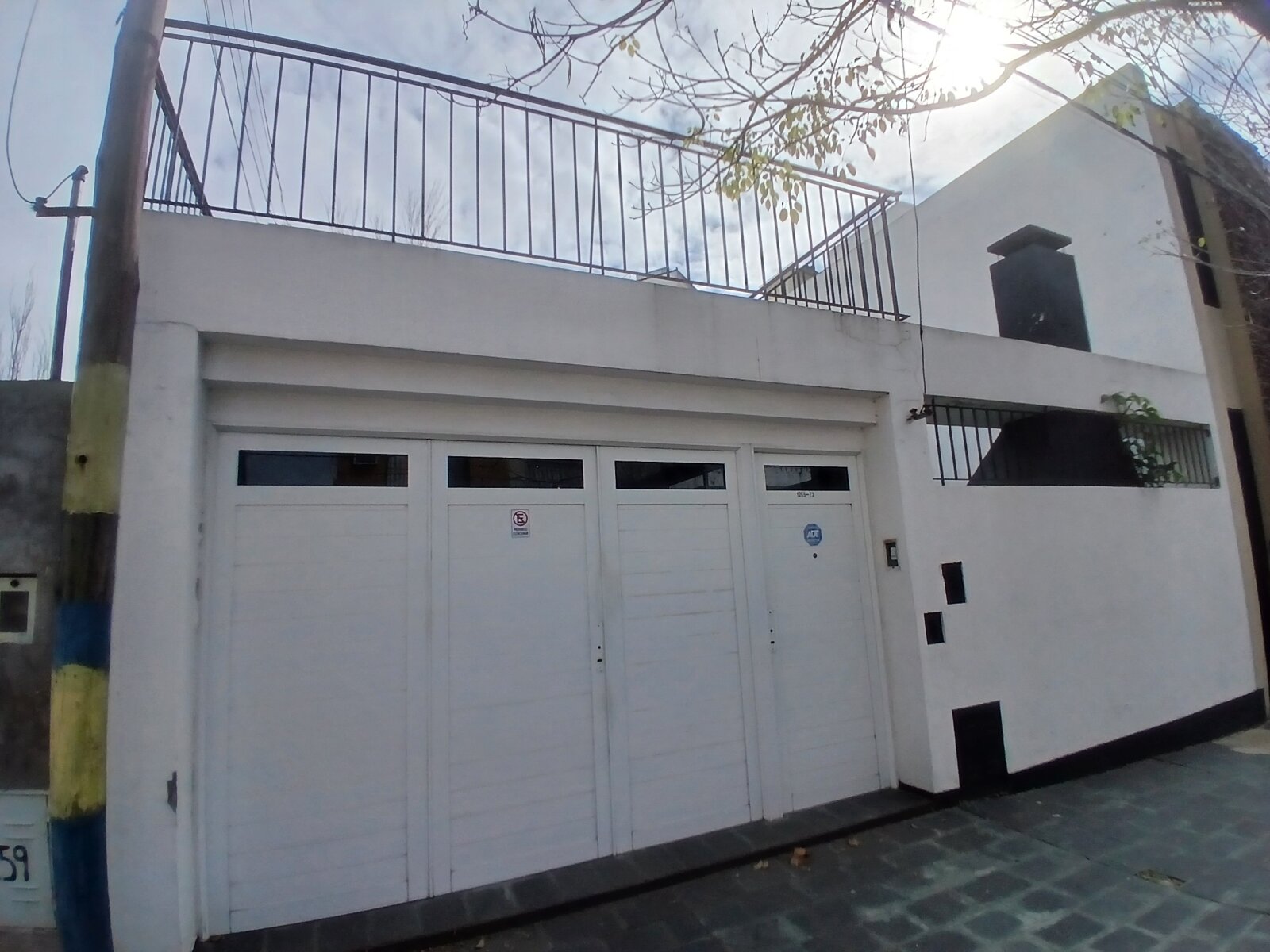 Casa de 2 Dormitorios en Venta - 1