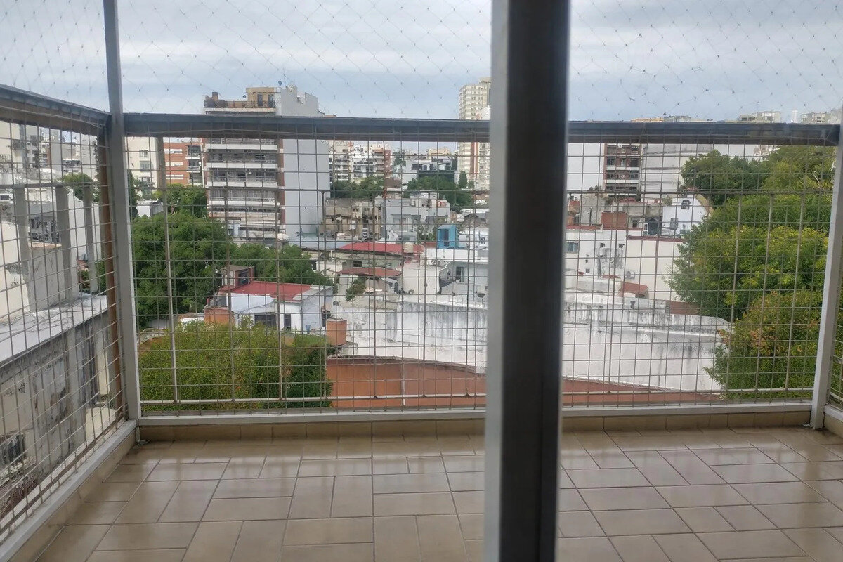 Doctor Eleodoro Lobos 603, Piso 6, Parque Centenario - 2