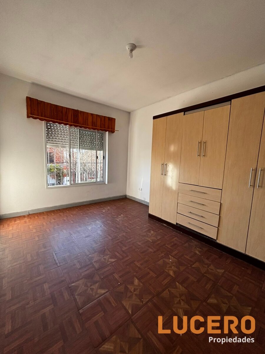 Casa 3 ambientes con terraza en Morón - 7