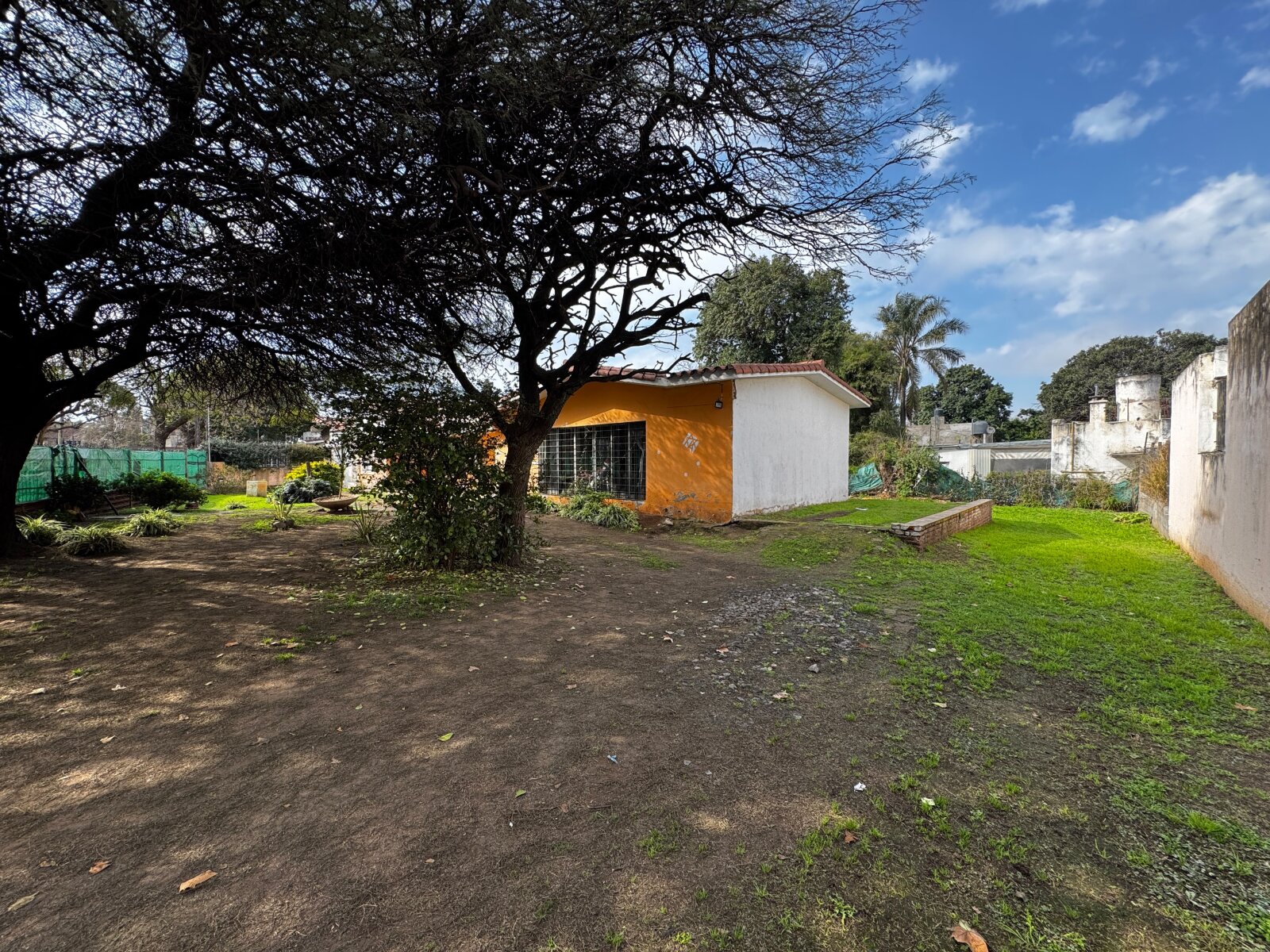 Casa 4 dormitorios- 952 m2 lote- Rafael Núñez al 6400 - 2