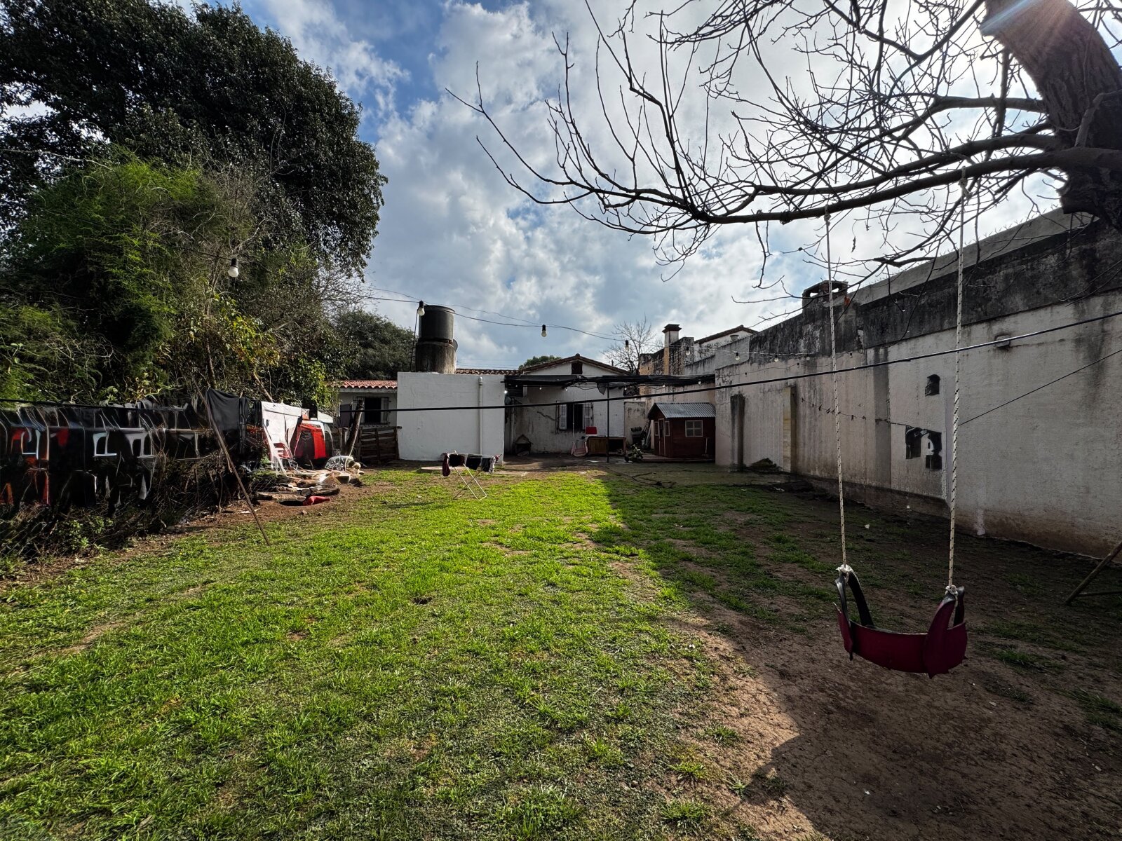 Casa 4 dormitorios- 952 m2 lote- Rafael Núñez al 6400 - 38