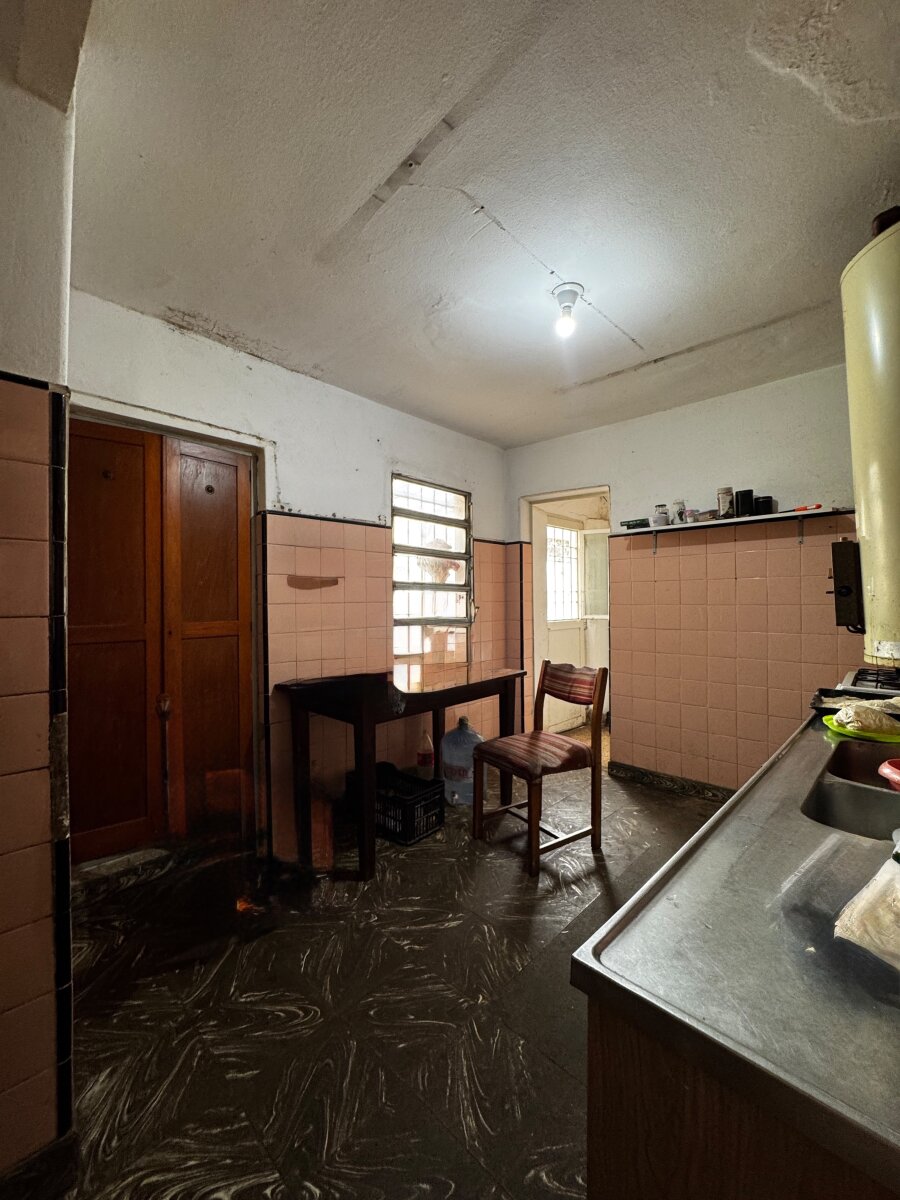 Casa 4 dormitorios- 952 m2 lote- Rafael Núñez al 6400 - 15