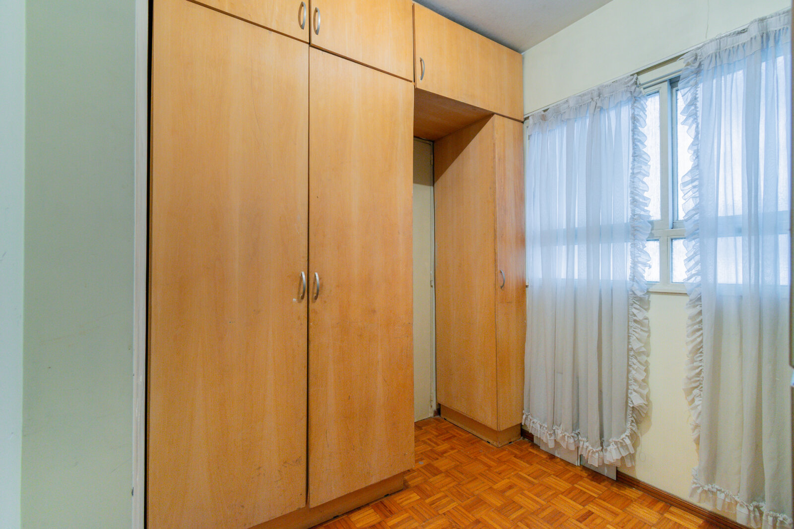 Semipiso 4 ambientes con palier privado y guardacoche Alto Palermo - 40