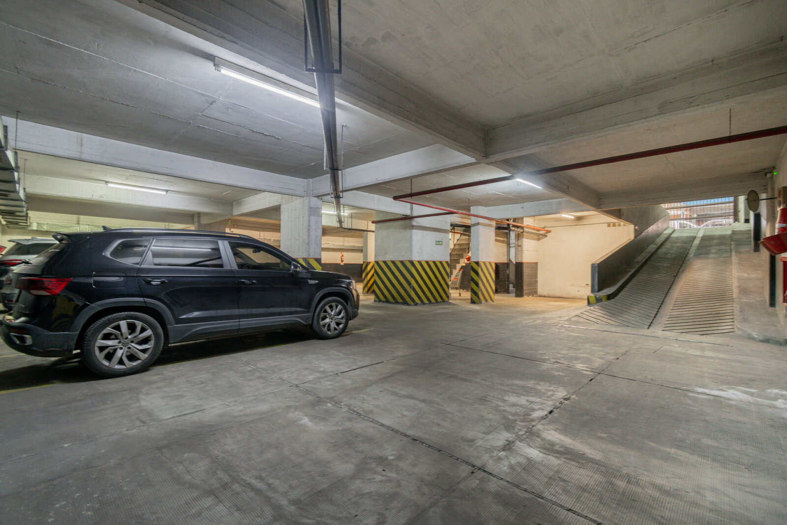 Semipiso 4 ambientes con palier privado y guardacoche Alto Palermo - 45